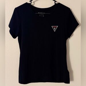 GUESS women’s t shirt crew neck SIZE XL